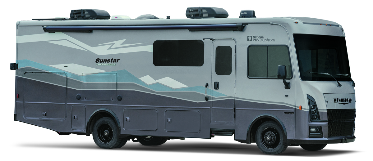 Winnebago Sunstar National Park Edition Glacier Exterior